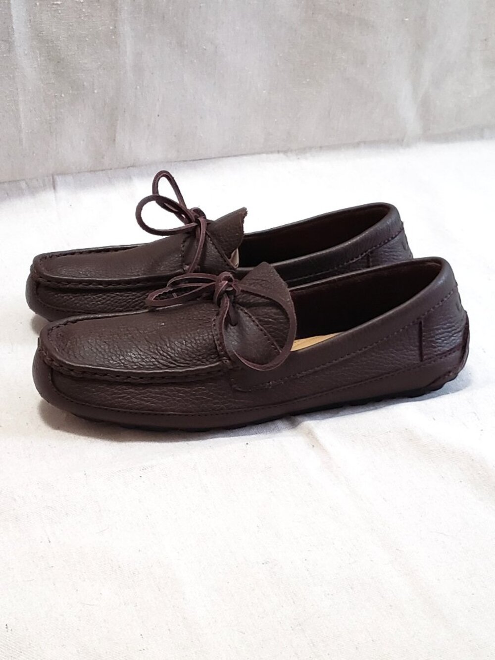 UGG Australia Men's Size 8 Dark Brown Loafers Flat Leather Slip On Laces Shoes